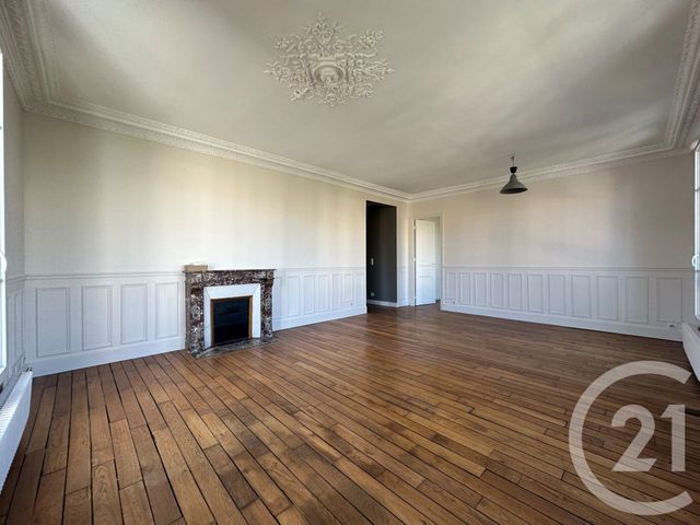 Appartement F5 à vendre - 5 pièces - 98.15 m2 - PANTIN - 93 - ILE-DE-FRANCE - Century 21 Flandre Crimée